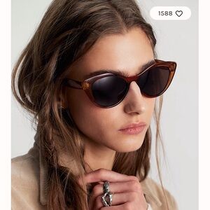 Free People Laurel Cat Eye Sunglasses – Burnt Caramel – NWT